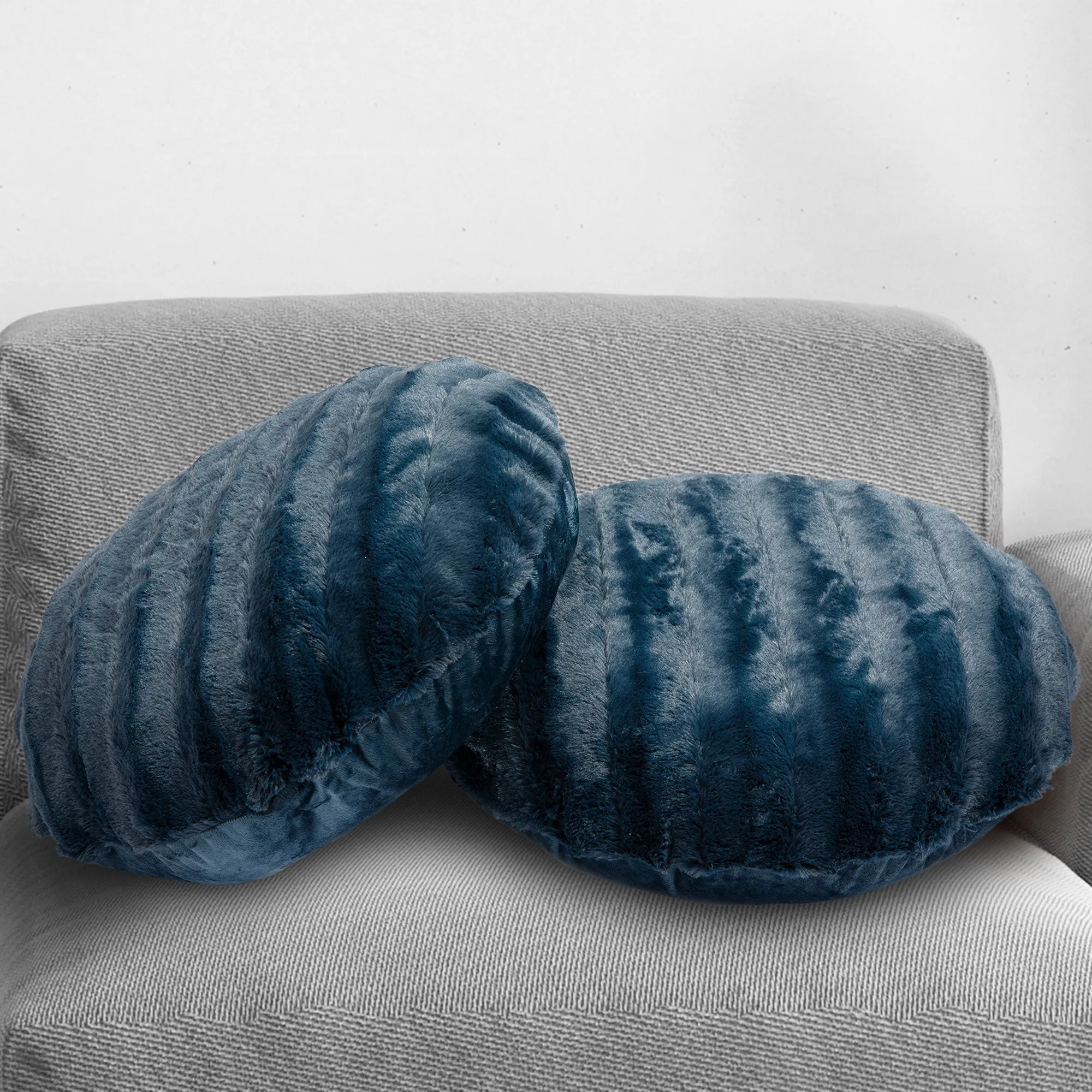 Cheer Collection 18 Ultra Soft Round Throw Pillows for Couch. Room Decor Aesthetic with Inserts - Ultra Soft Set of 2