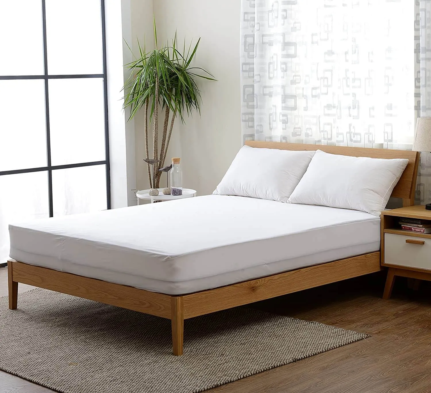 Cheer Collection Bamboo Waterproof Mattress Protector. Full