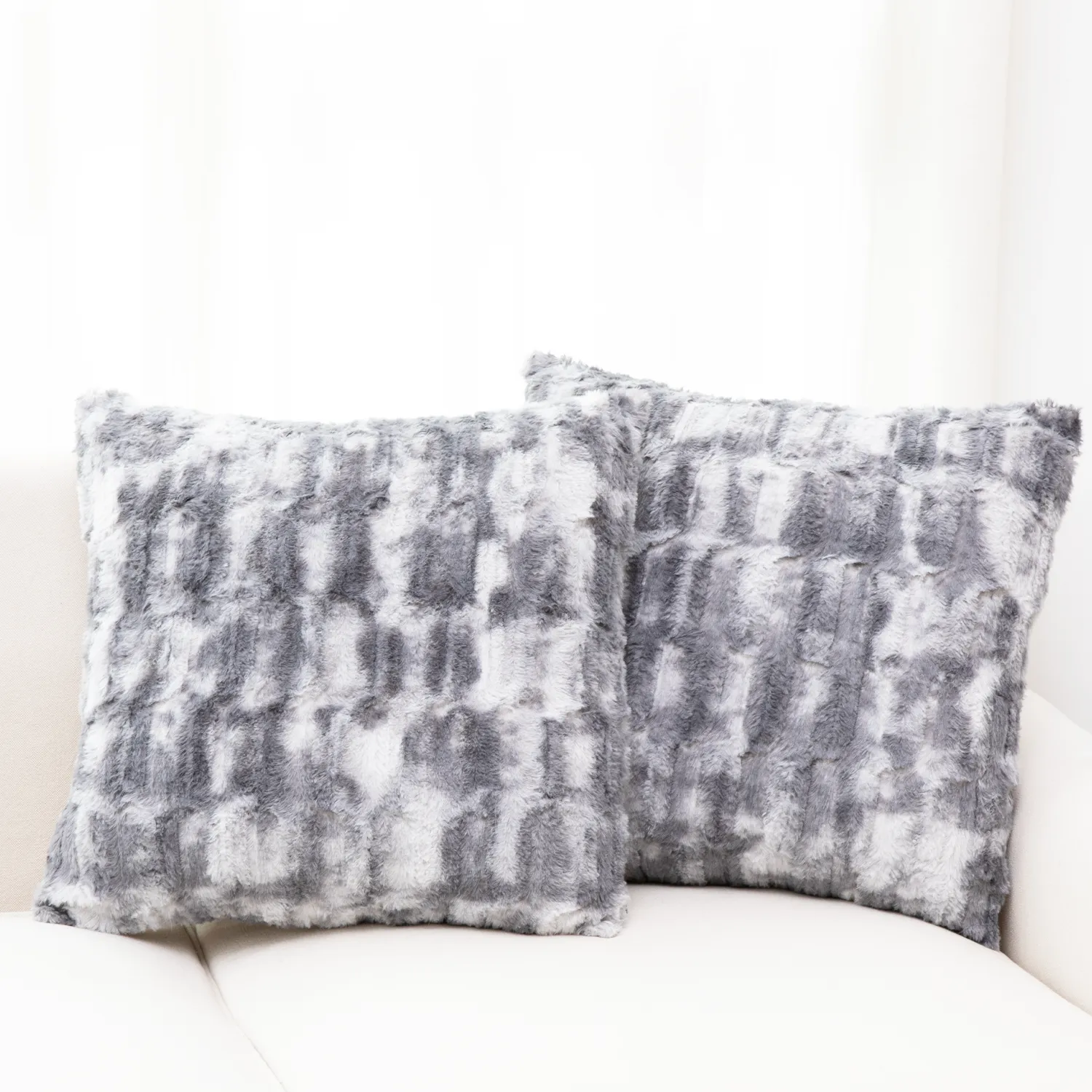 Cheer Collection Decorative Faux Fur Throw Pillow with Inserts  Luxuriously Soft Bamboo Design Accent Pillows  18 x 18 - Set of 2