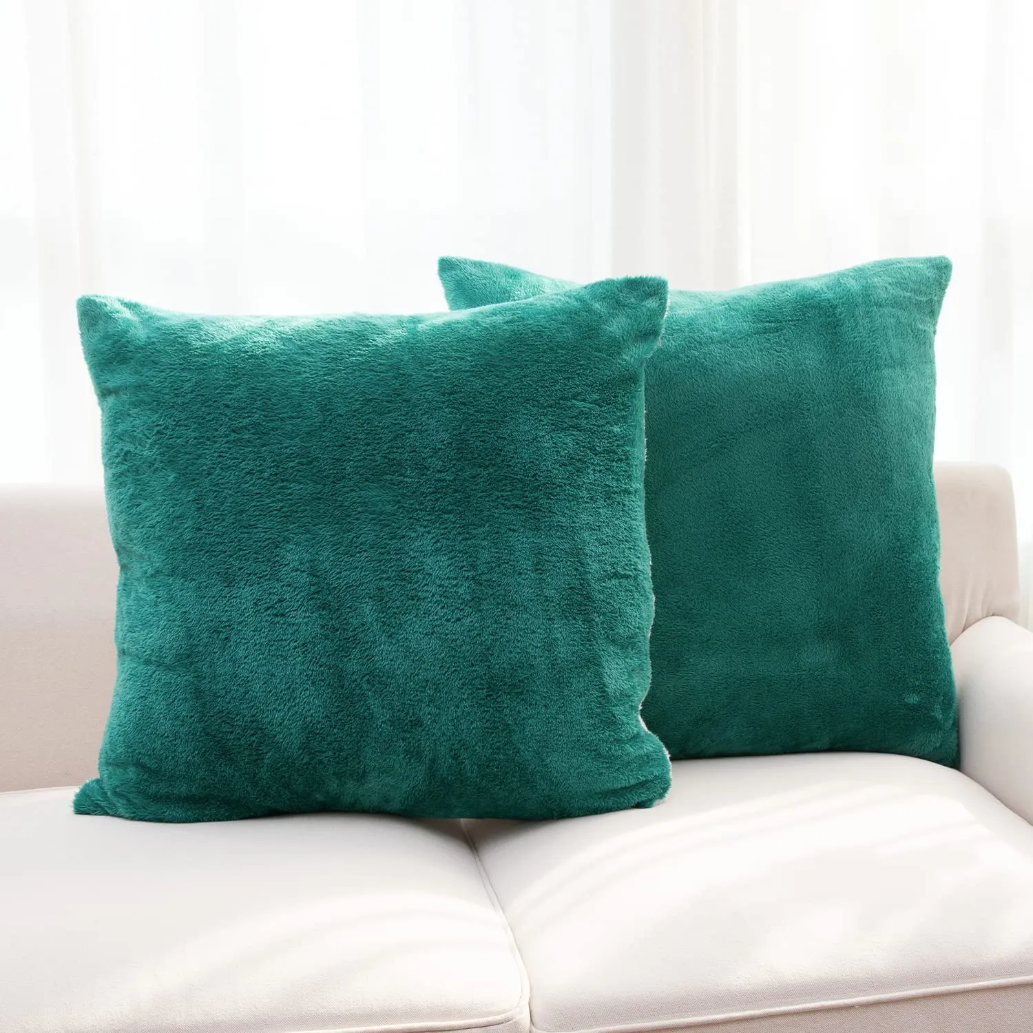 Cheer Collection Microsherpa Throw Pillow - Ultra Soft and Fluffy. Elegant Home Decor. Velvet Stylish Accent Pillows - 18 x 18 - Set of 2