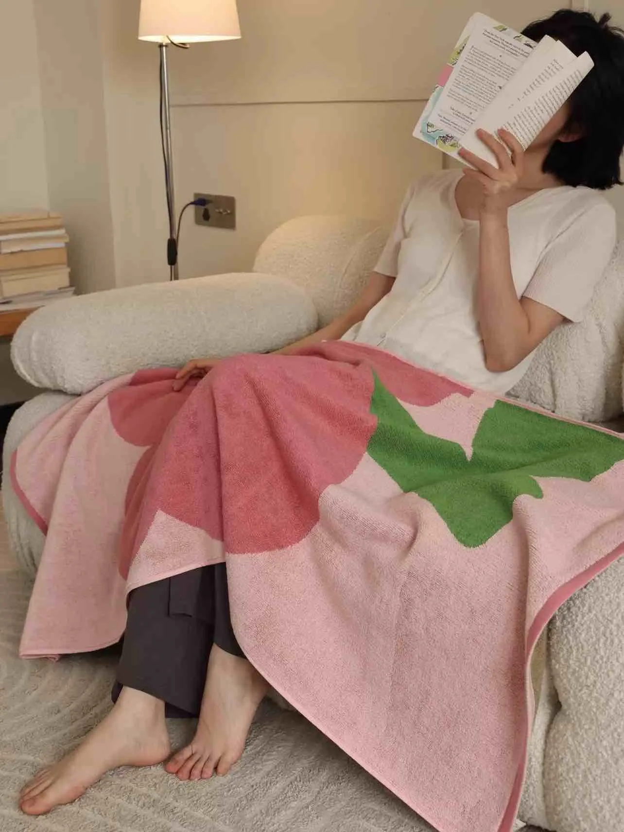 Cute Whimsical Floral Bath Towel - Soft. Absorbent. 100% Staple Cotton