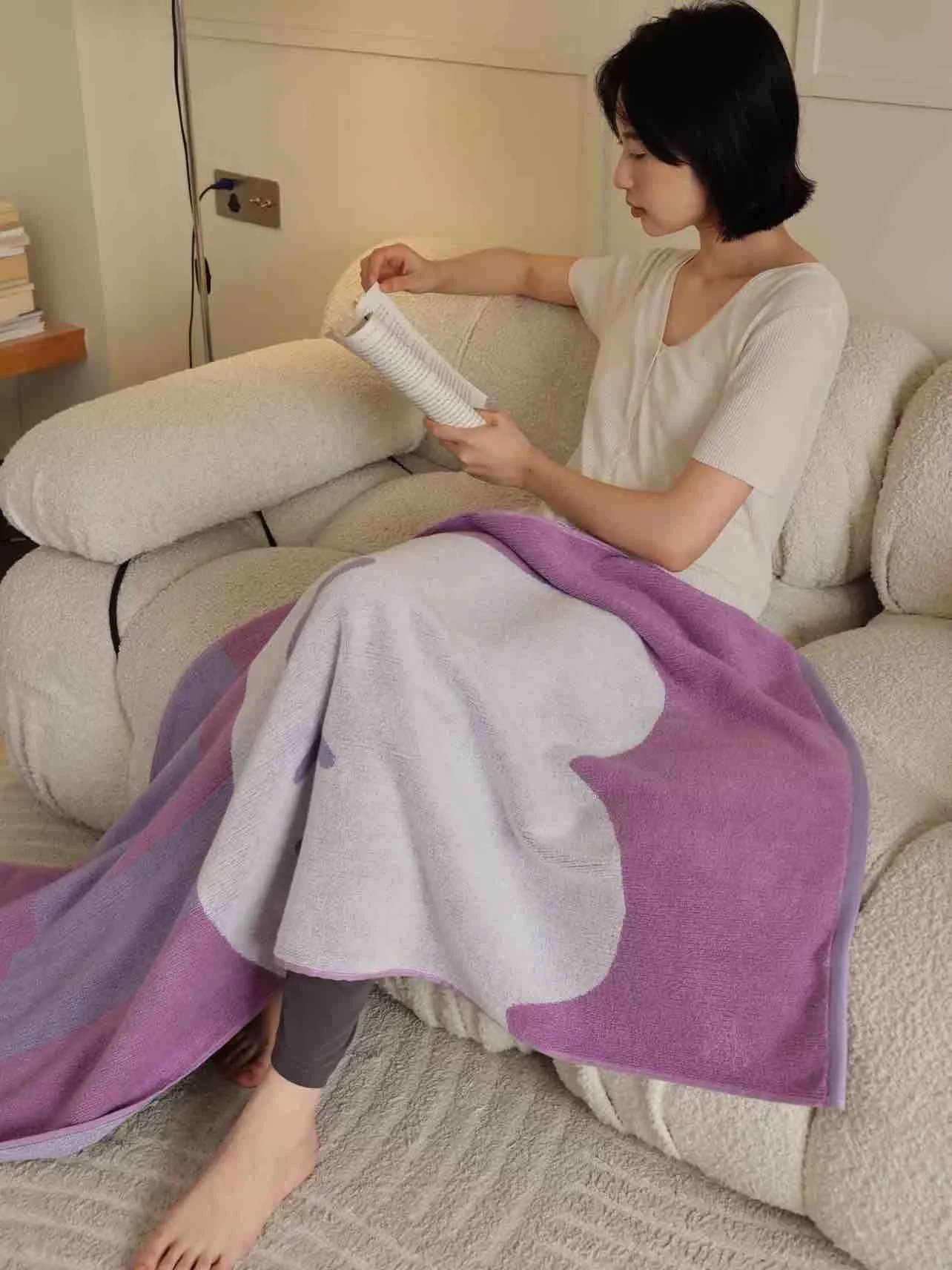 Cute Whimsical Floral Bath Towel - Soft. Absorbent. 100% Staple Cotton