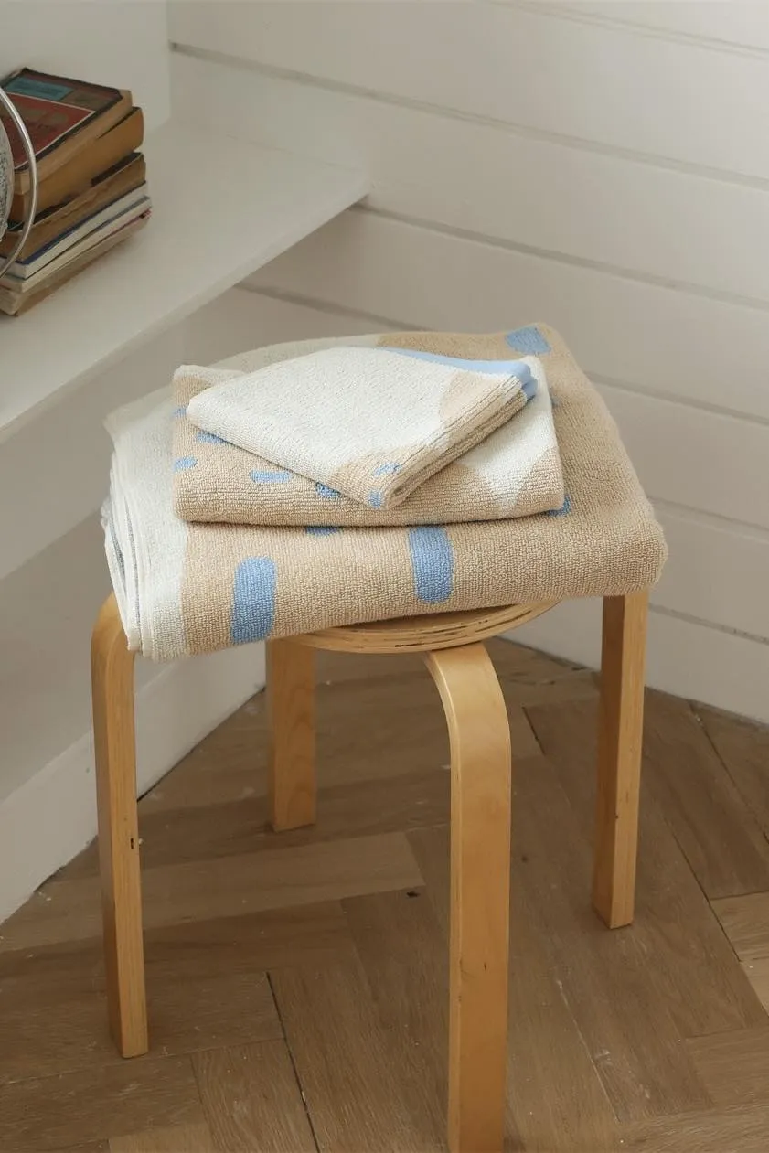 Cute Whimsical Pear Bath Towel - Ultra Soft. Absorbent. 100% Staple Cotton
