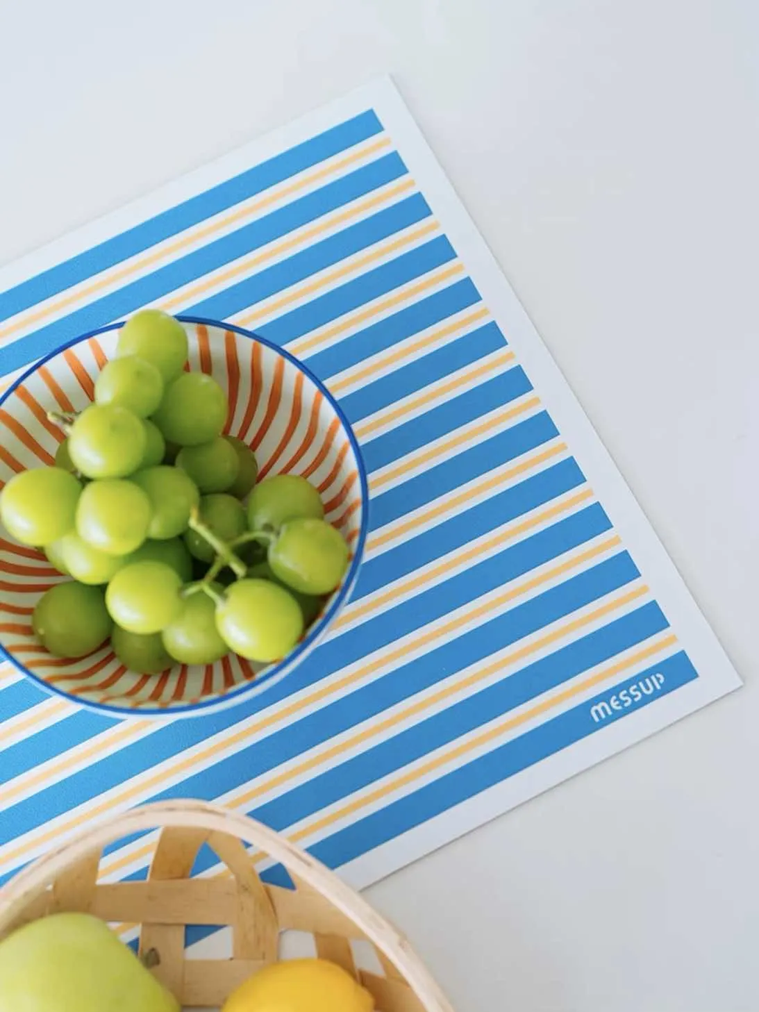 Dopamine Stripe Placemat Set Of 4 Pcs For Table Setting. Easy Cleaning