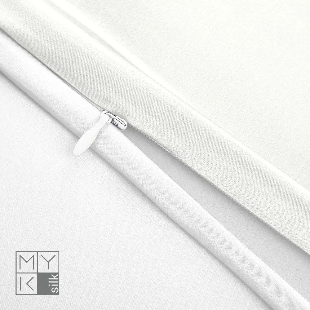 Natural Mulberry Silk Pillowcase with Cotton Underside (19 Momme)