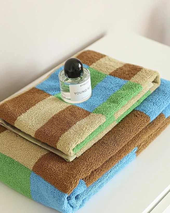 Rainbow Checkered Bath Towel. Soft 100% Organic Long-stapled Cotton
