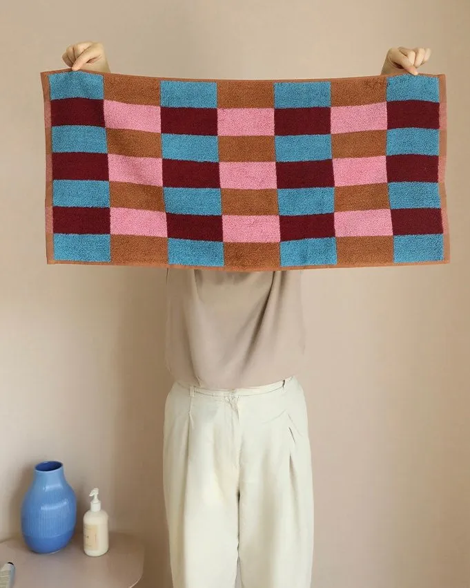 Rainbow Checkered Bath Towel. Soft 100% Organic Long-stapled Cotton