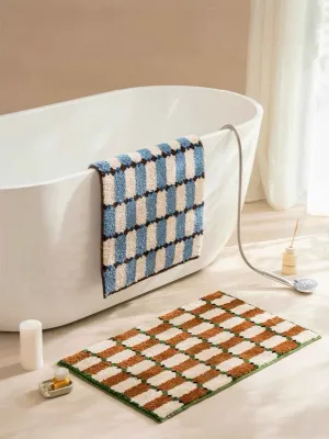 Retro Checker Bath Rug. Machine-washable. Ultra Soft & Absorbent