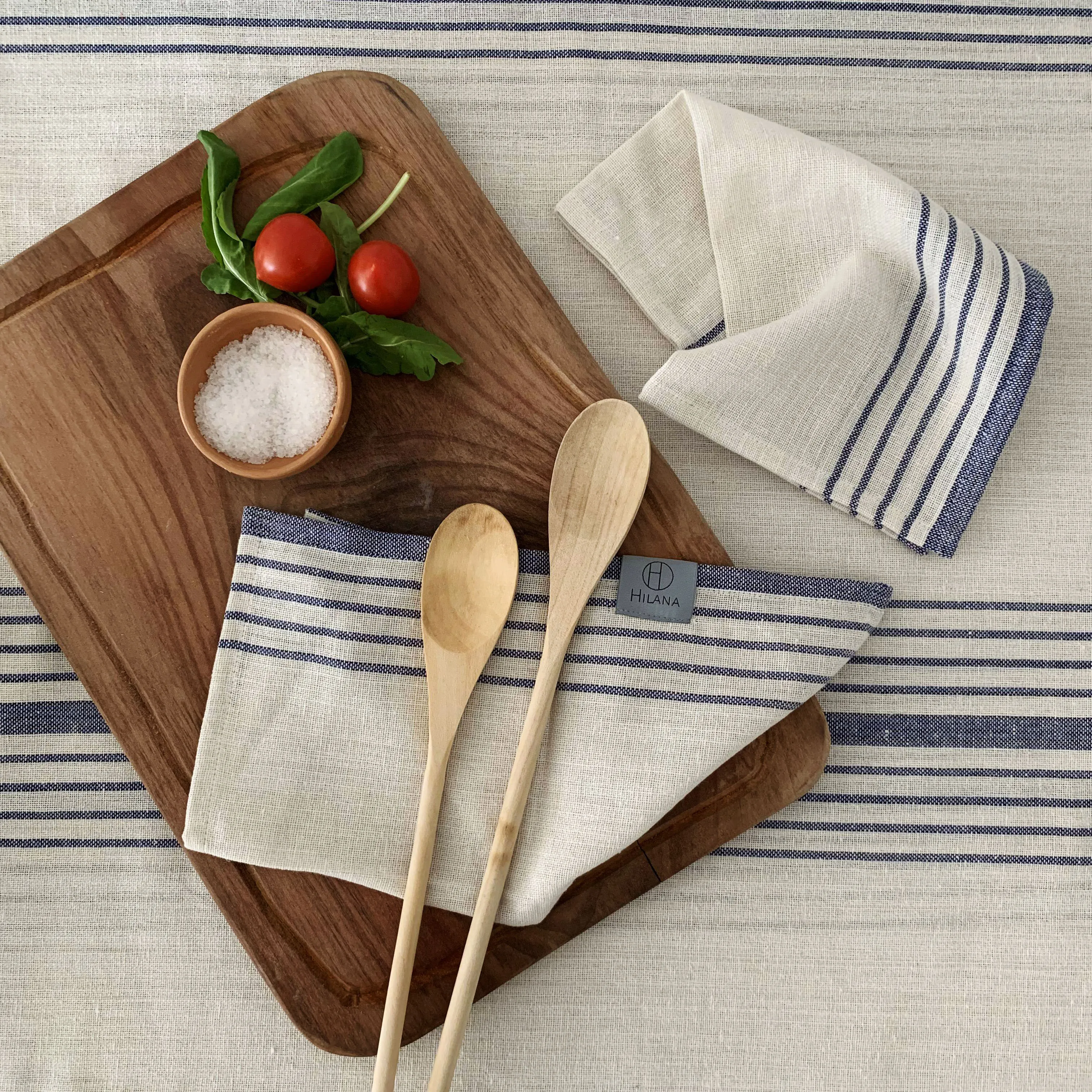 Sustainable Kayseri Tablecloth Set - Blue by Hilana Upcycled Cotton