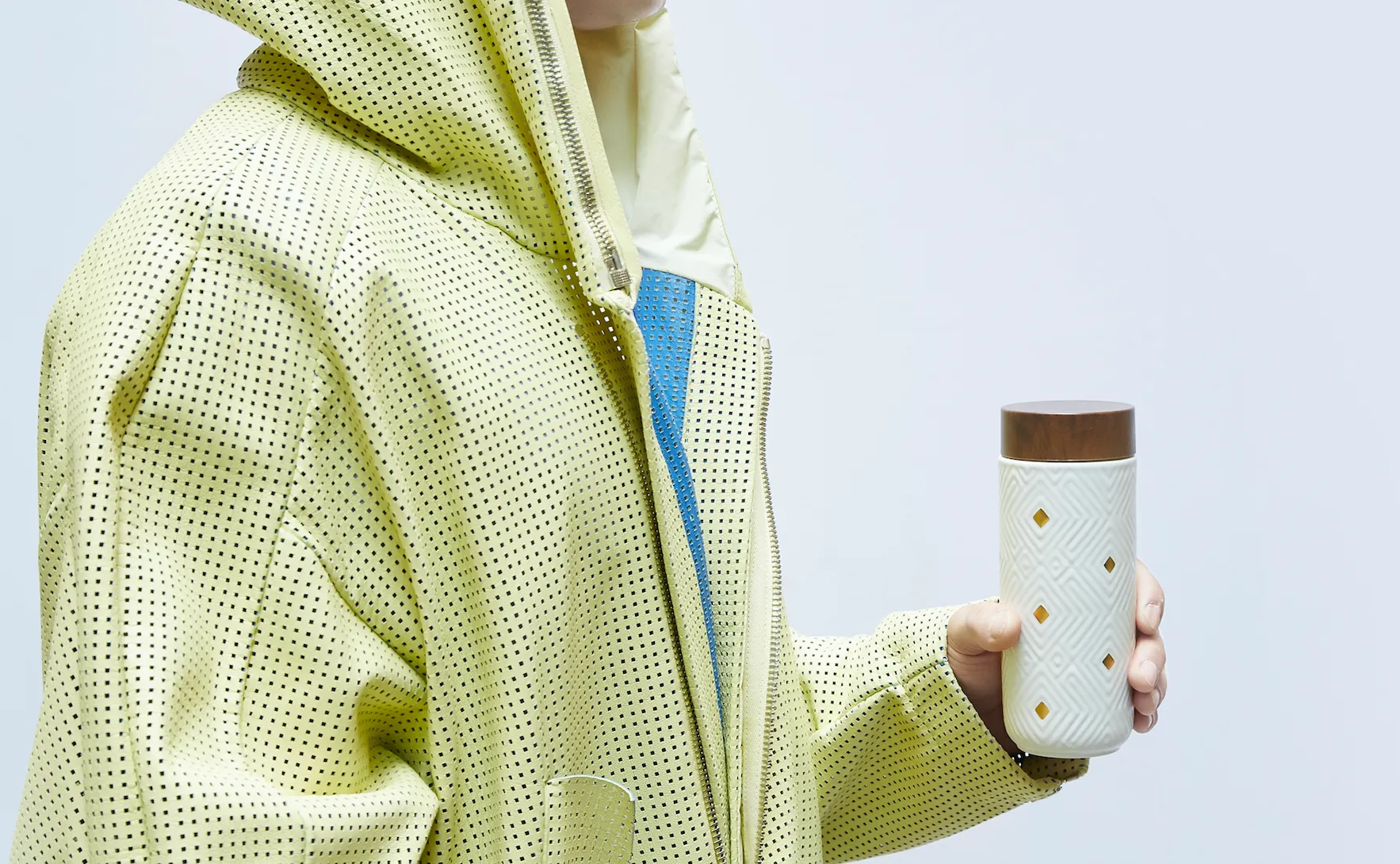 The Miracle Gold Ceramic Tumbler by ACERA LIVEN