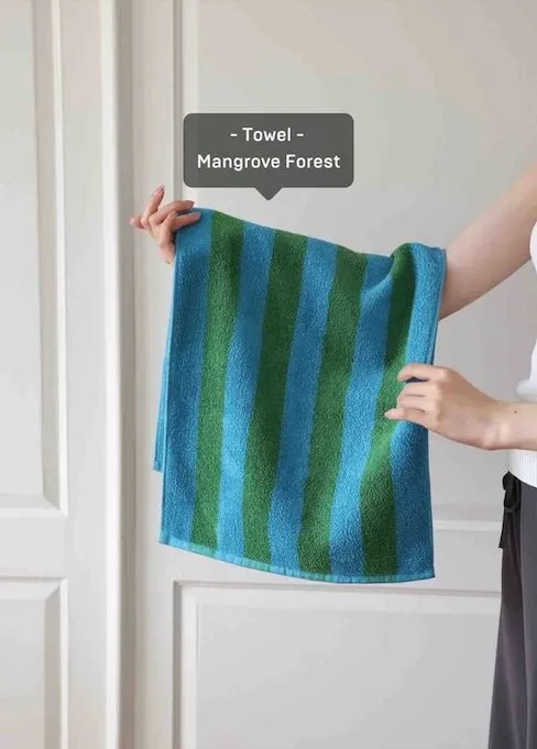 Ultra Soft Absorbent Retro Stripe Bath Towel - 100% Organic Premium Combed Cotton
