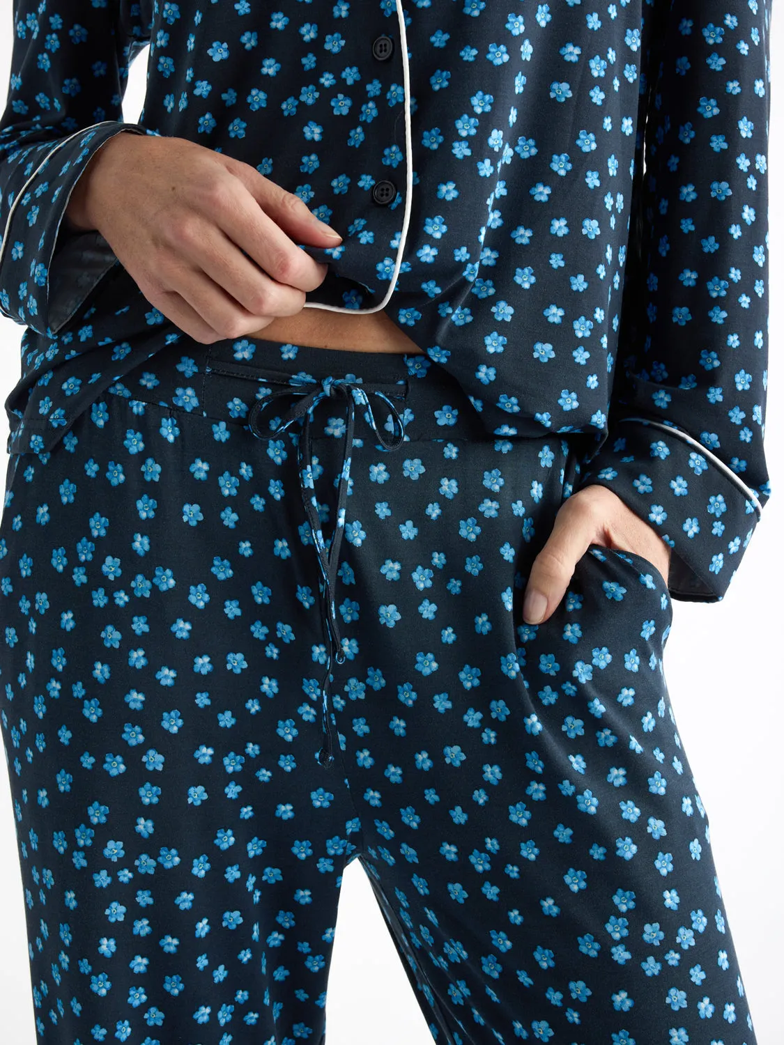Women's Bamboo Stretch-Knit Long Sleeve Pajama Set